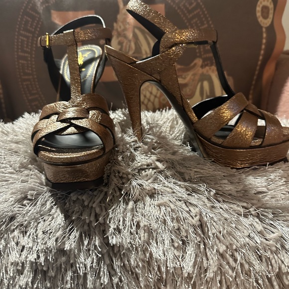 YSL Tribute Sandal - Picture 5 of 6